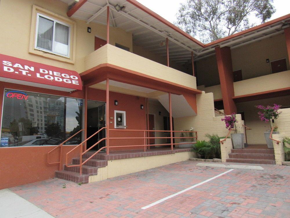 Downtown San Diego Lodge Exterior photo